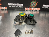 2001 C5 CORVETTE SEAT BELT RH PASSENGER SIDE BLK OEM #734