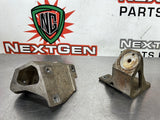 97-04 C5 CORVETTE MOTOR MOUNT BRACKET 10260642 10260643 #340