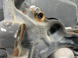 2020 MUSTANG GT RIGHT FRONT PASSENGER SPINDLE KNUCKLE HUB OEM FR3C-3107-A #326