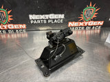 97-04 C5 CORVETTE CONVERTIBLE WATERFALL LATCH RELEASE W BRACKET 16637699 #1380