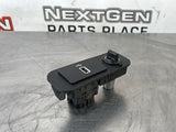 2018 FORD MUSTANG CONSOLE USB READER MODULE AND 12V LIGHTER SOCKET OEM #378