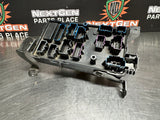 2004 FORD F350 6.0 FUSE BOX OEM 3C3T-14A067-ED #810