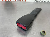 1997-2004 C5 CORVETTE SEAT BELT RECEIVER RH BLK OEM #523