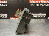 2011 GMC SIERRA DIESEL 6.6 UNDERHOOD FUSE BOX 22798216 OEM #1090