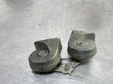 2013 FORD MUSTANG GT FACTORY DUAL HORNS WITH BRACKET OEM #249