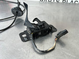 2023 CAMARO HOOD RELEASE LATCH & CABLE RELEASE 84678990 OEM #268