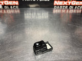 97-04 C5 CORVETTE FUEL RELEASE BUTTON 10276017 OEM #1088