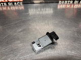 2009 C6 CORVETTE MASS AIRFLOW SENSOR (MAF) W AIR TEMP SENSOR 15865791 #1538