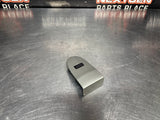 2005 C6 CORVETTE CENTER CONSOLE FILLER TOMBSTONE W PASS AIRBAG LIGHT OEM #1468