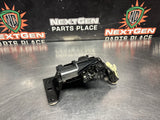 97-04 C5 CORVETTE CONVERTIBLE WATERFALL LATCH RELEASE W BRACKET 16642209 #1374