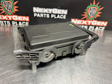 2015 CHEVY SILVERADO 3500 DURAMAX ENGINE BAY FUSE BOX OEM #814