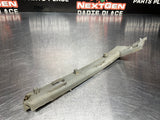 04-06 PONTIAC GTO FRONT RH RIGHT FRONT BUMPER GUIDE BRACKET 92050708 OEM #784