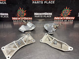 2007 CADILLAC CTS-V ENGINE MOUNT BRACKET SET LH RH DRIVER AND PASS SIDE #1411