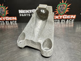 2012 CAMARO SS V8 LS3 MOTOR MOUNT PEDESTAL BRACKET RH PASSENGER SIDE OEM #780