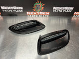 2006 PONTIAC GTO HOOD VENTS / SCOOPS BLCK OEM #762