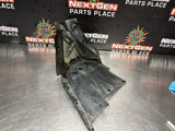 05 - 13 C6 CORVETTE RH WHEEL LINER RIGHT FRONT FENDER LINER OEM 15806318 #1080