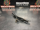 05-13 C6 CORVETTE RF PASSENGER SIDE FENDER TO BUMPER BRACKET 15230685 #1407