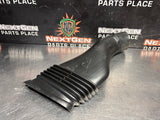 97 - 04 C5 CORVETTE RH PASSENGER SIDE FRONT BRAKE COOLING DUCT RH 10295977 #1433