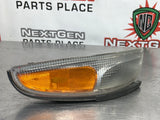 97-04 C5 CORVETTE FRONT LH TURN SIGNAL MARKER LIGHT OEM 16523617 #218