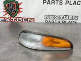 97-04 C5 CORVETTE FRONT LH TURN SIGNAL MARKER LIGHT OEM 16523617 #VV546