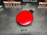 2004 PONTIAC GTO FUEL GAS DOOR ASSEMBLY TORRID RED OEM 92119899 #1438