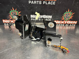 2005 C6 CORVETTE CONVERTIBLE REAR TRUNK HATCH RELEASE ASSEMBLY OEM #1468
