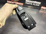 05 - 13 C6 CORVETTE DRIVER SIDE LH WINDOW SWITCH OEM 20794872 #1492