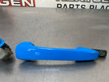 2013 FORD MUSTANG GT LH EXTERIOR DOOR HANDLE GRABBER BLUE OEM #491
