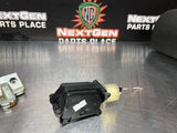 04-06 PONTIAC GTO TRUNK LATCH AND RELEASE OEM #784
