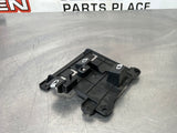 2023 CAMARO 2SS LH DRIVER SIDE MEMORY SEAT CONTROL MODULE BRACKET OEM #268