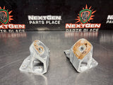 97-04 C5 CORVETTE MOTOR MOUNT BRACKETS 10260642 10260643 OEM #1374
