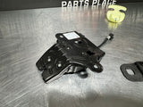 2012 CAMARO SS INSIDE TRUNK RELEASE OEM 13501988 #780