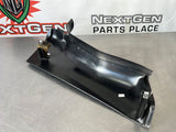 97-04 C5 CORVETTE LH SIDE SEAT BELT TRIM OEM 10426017 #285