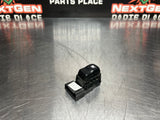 97-04 C5 CORVETTE FUEL RELEASE BUTTON 10276017 OEM #788