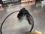05 - 13 C6 CORVETTE RH PASSENGER DOOR LATCH ACTUATOR W/ RELEASE BLACK OEM #1468