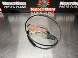 04 - 06 PONTIAC GTO FUEL DOOR RELEASE ASSEMBLY 92210031 #762