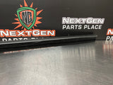 2017 FORD MUSTANG GT LH DRIVER SIDE DOOR SWEEP WEATHERSTRIP FR3B-6321435-AH #794