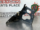 97-00 C5 CORVETTE LH DRIVER SIDE HEADLIGHT MOUNT BRACKET OEM 16523677 #VV888