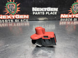 2010 CAMARO SS POSITIVE BATTERY CABLE JUNCTION BOX TOP COVER OEM 92237267 #1524