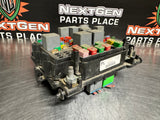 2004 CHEVY SILVERADO 5.3 GAS FUSE RELAY BOX 15201928-02 OEM #833
