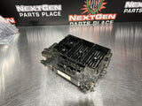 2005 GMC SIERRA 2500HD DURAMAX FUSE RELAY BOX OEM #770
