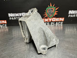 2012 CAMARO SS V8 LS3 MOTOR MOUNT PEDESTAL BRACKET RH PASSENGER SIDE OEM #780