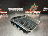 08-09 PONTIAC G8 GT LH DRIVER SIDE KIDNEY GRILLE OEM 92201780 #602