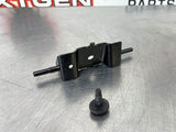 10-14 FORD MUSTANG REAR SEAT CENTER HINGE OEM 5R33-6360615-AA #367