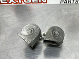 2013 FORD MUSTANG GT FACTORY DUAL HORNS WITH BRACKET OEM #249