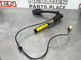04-06 PONTIAC GTO PASSENGER FRONT SEAT BELT PRE TENSIONER BUCKLE 92211019 #403