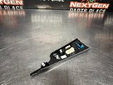 2015 FORD MUSTANG GT RH PASSENGER SIDE DASHBOARD GLOVE BOX TRIM FR3B-63044B78-A OEM #1330
