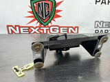 97-04 C5 CORVETTE CONVERTIBLE WATERFALL LATCH RELEASE WITH BRACKET 16642400 #361