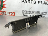 10-14 FORD MUSTANG GT CENTER AC HEATER AIR VENT OEM AR33-19C681-A #387