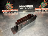 2004 PONTIAC GTO HOOD FUSE BOX COVER LID OEM 92169852 #1306